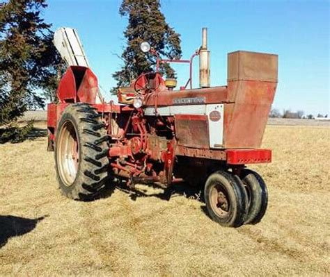 FARMALL 560 | International harvester tractors, International tractors ...