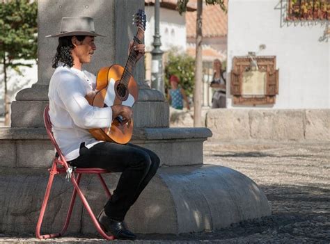 Guide On How To Learn Flamenco Guitar, Style, Sound And More