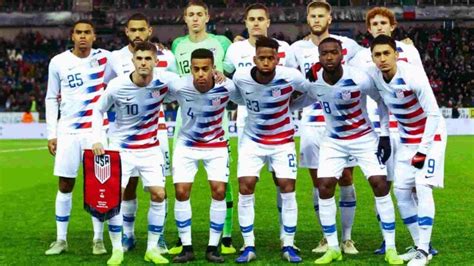 USA National soccer team to wear redesigned 'Rainbow' colored crest ...