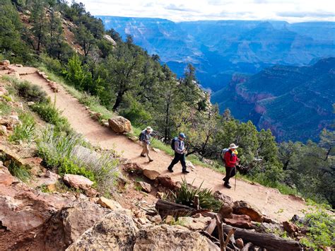 6-Day Guided Hiking Tour of the Grand Canyon and Zion