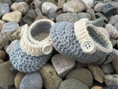 Skein and Hook: Crochet Pattern: Upton Baby Booties