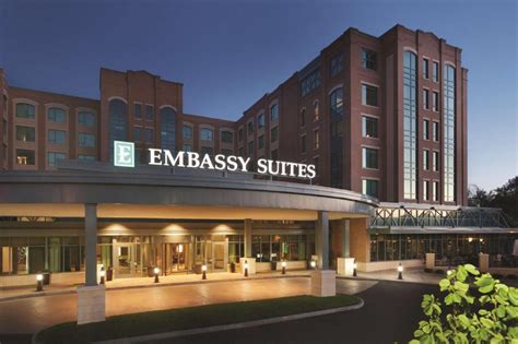 Embassy Suites Saratoga Springs Hotel (Saratoga Springs (NY)) - Deals ...