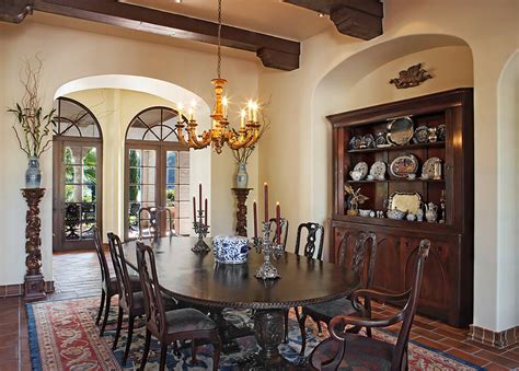 Traditional Dining Room Decorating Ideas