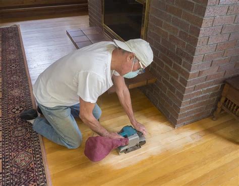 Polyurethane Sanding Tips: Between Coats, Final Finish & More - House ...