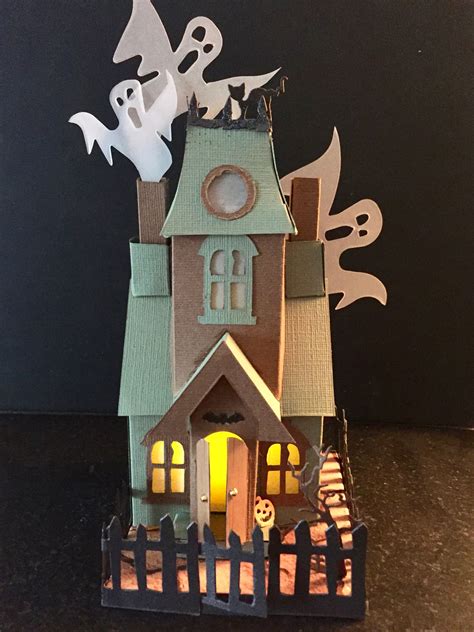 Haunted House Papercraft