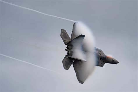 US Deploys F-22 Raptor Squadron To Middle East Amid Threats From Iran ...