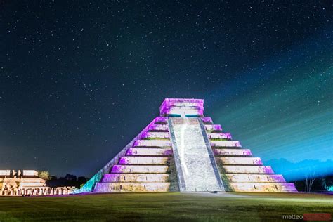 - El Castillo temple lit up at night, Chichen Itza, Mexico | Royalty ...