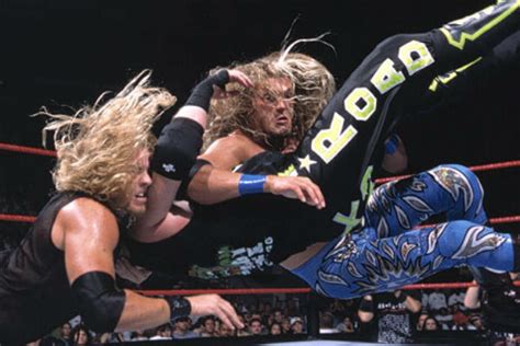 10 Edge And Christian WWE Matches That Totally Reeked Of Awesomeness ...