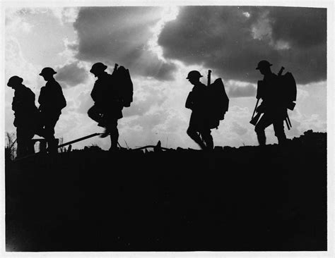 Silhouettes of WWI Soldiers : r/photoshopbattles