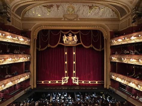 Royal Opera House (ROH) | Britain Visitor - Travel Guide To Britain