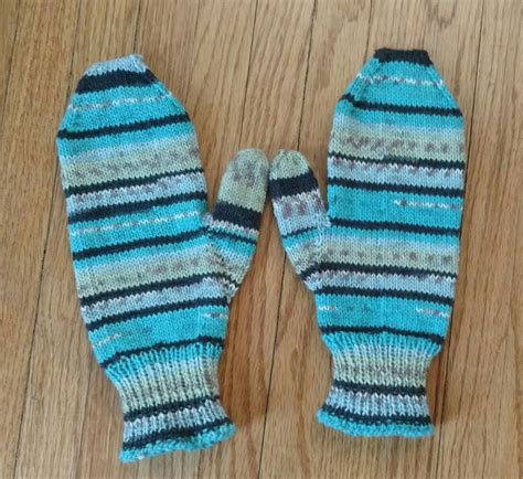 Two Needle Mittens Free Knitting Pattern - Knitting Patterns