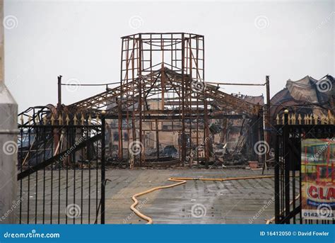 Hastings pier fire editorial image. Image of britain - 16412050