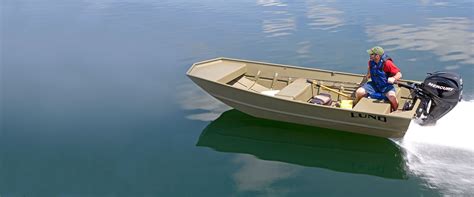 The Lund Jon Boat aluminum fishing boat series is the perfect utility ...