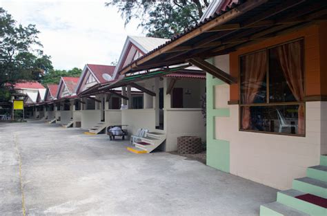 All Hands Beach Resort - Subic Bay | Playing Tourist