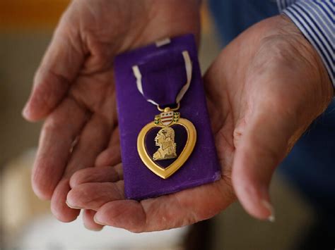 Vietnam Veteran Reunited with His Purple Heart Medals Nearly 40 Years ...