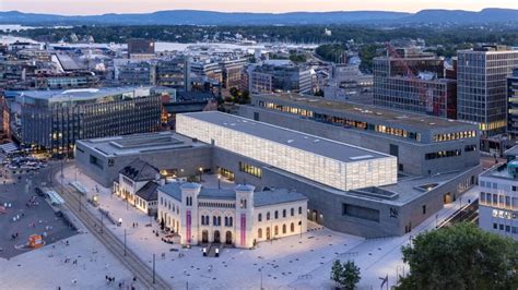 Oslo’s National Museum opens with a tapestry of 400 reindeer skulls ...