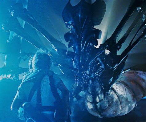 Alien Explorations: Aliens : The design of James Cameron's Alien Queen