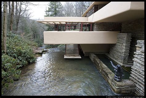 Fallingwater by Frank Lloyd Wright | DailyArt Magazine | Art History ...