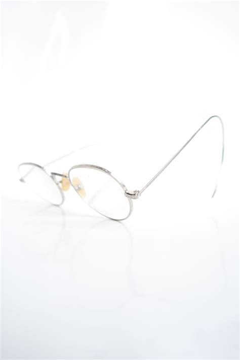 Vintage 1950s Wire Rim Glasses – Classic Pince Nez Ey… - Gem