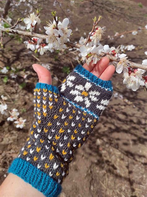 Mittens and Gloves Patterns – VetkaKnit