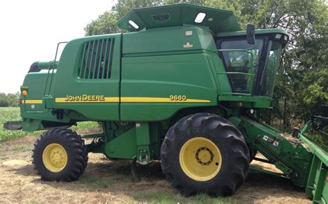 John Deere Combine Models: A Visual Guide