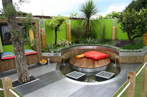 Awesome Gallery Of Interesting Small Backyard Ideas - Interior Design ...