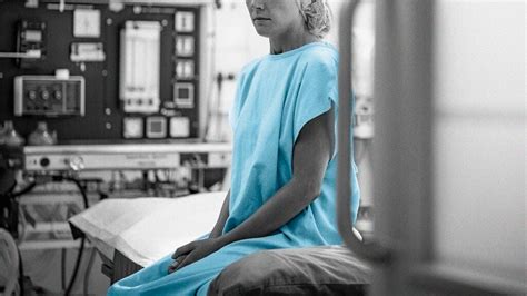 Ovarian cancer surgery: Preparation, procedure, and recovery