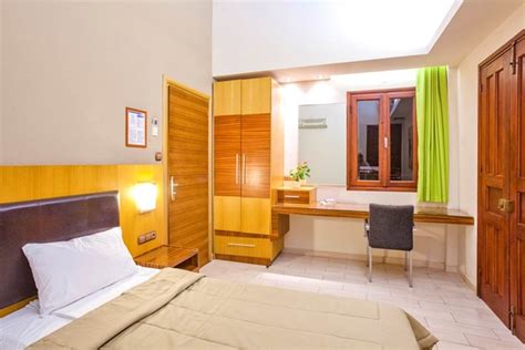 Pefkos Beach Hotel - Pefkos Hotels | Jet2holidays