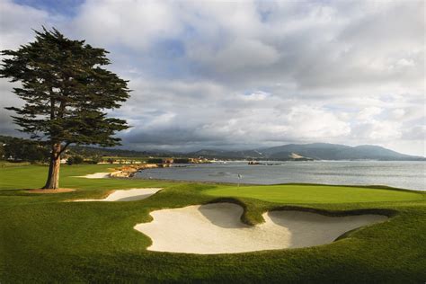 Pebble Beach Golf Links, Hole 18 - Joann Dost Golf Editions