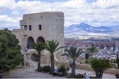 Castle of Santa Bárbara- ALICANTE City& Experience