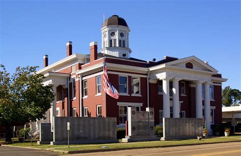 Smith County Courthouse 12 Stock Photo - Download Image Now - iStock