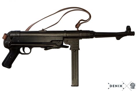 MP40 sub-machine gun, Germany 1940 - Submachine gun - World War I & II ...