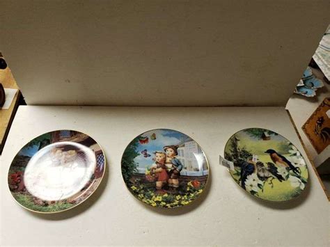 The Danbury Mint Collectors Plates - Trice Auctions