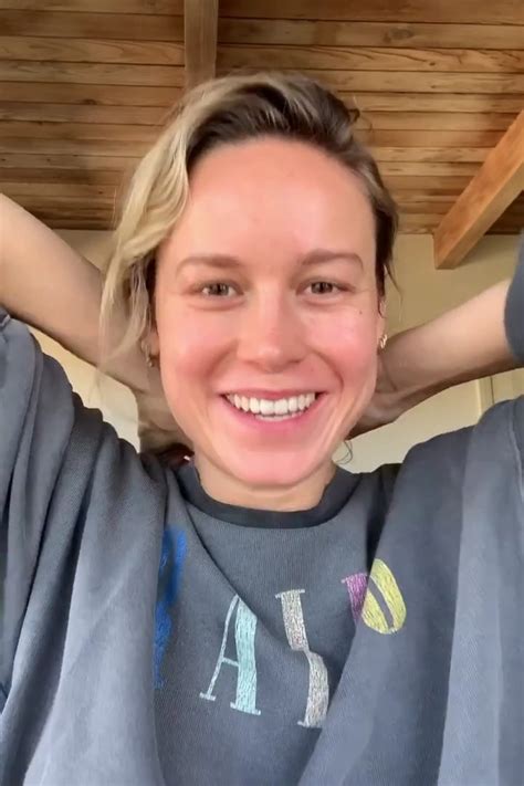 Brie Larson Share the Mic Now Instagram Live June 10, 2020 – Star Style