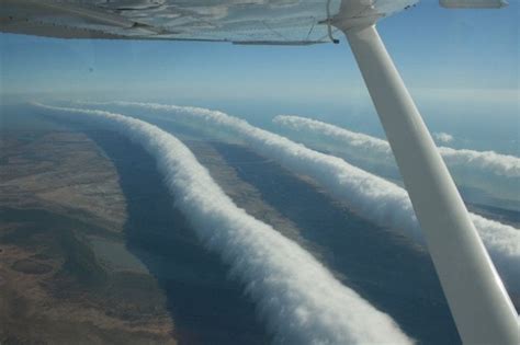 Mysterious Tubular Clouds Defy Explanation | WIRED