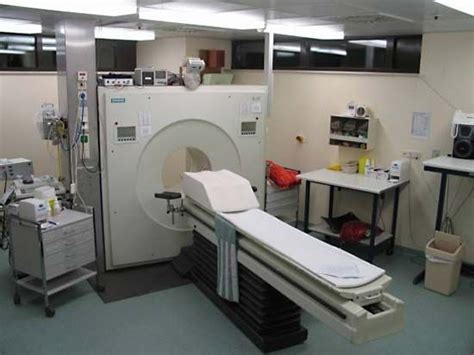 Positron emission tomography (PET) | Britannica