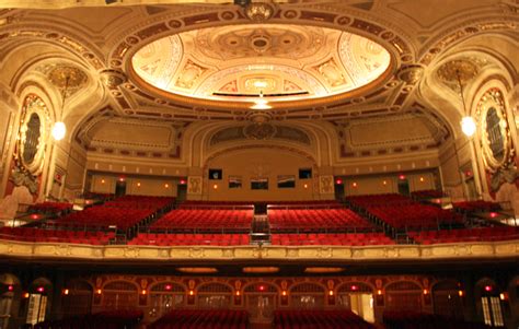 Rialto Square Theatre in Joliet, IL - Cinema Treasures