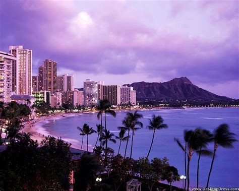 Desktop Wallpapers » Natural Backgrounds » Waikiki Beach, Honolulu ...