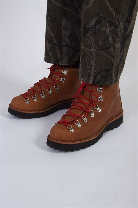 Danner Mountain Light Boot Cascade Clovis | Garmentory