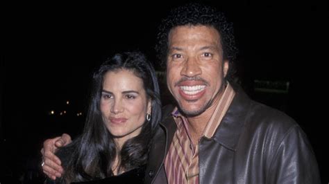 Lionel Richie facts: Who is his wife and how many children does he have ...