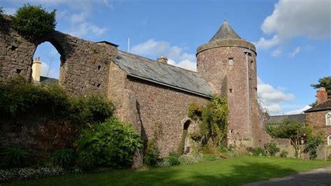 Tiverton Castle - 2020 All You Need to Know Before You Go (with Photos ...