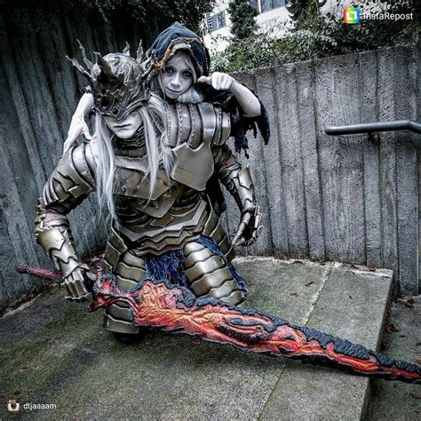 This ‘Dark Souls’ Group Cosplay Is Ridiculously Perfect | Dark souls ...