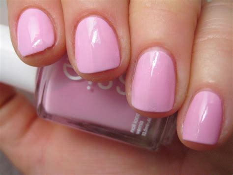 20 Most Popular Essie Nail Polish Colors