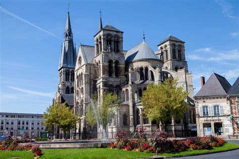 15 Best Things to Do in Châlons-en-Champagne (France) - The Crazy Tourist