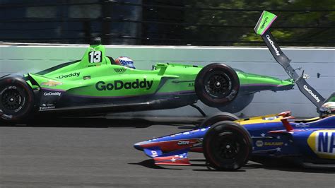 Indy 500: Danica Patrick crashes out of final career race, video | Fox ...