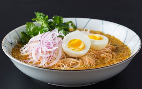 Yangon Street foods - Burmese food | Burma Travel