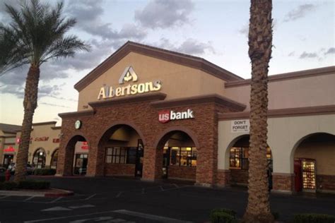 15 Best Grocery Stores In Las Vegas