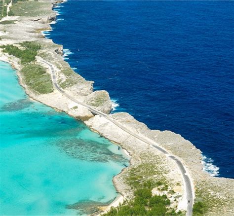 Glass Window Bridge - Eleuthera & Harbour Island in The Bahamas