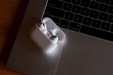 Which Airpods Are Wireless Charging | CellularNews