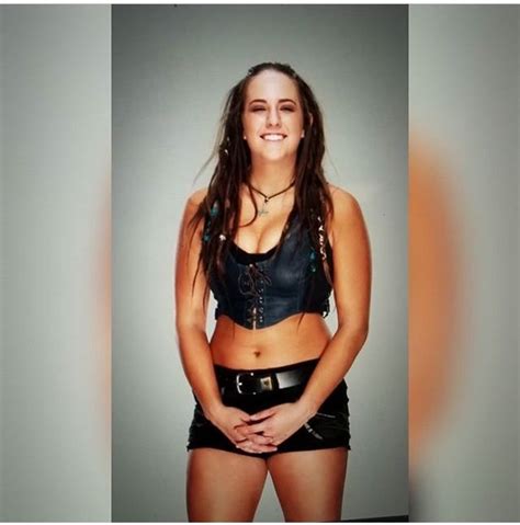 Sarah Logan (Instagram). | Fashion, Women, Wwe divas